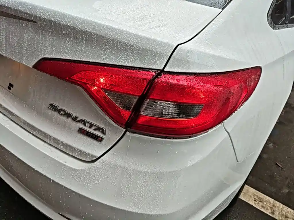Hyundai Sonata — миниатюра 8