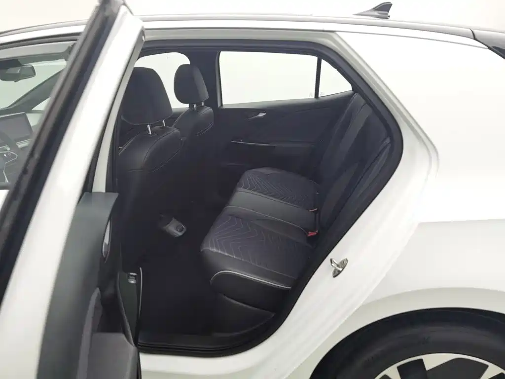 Volkswagen ID.3 — миниатюра 15