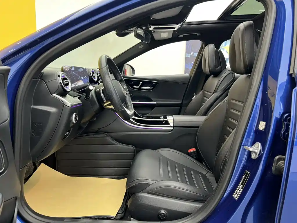 Mercedes-Benz C-Class — миниатюра 17
