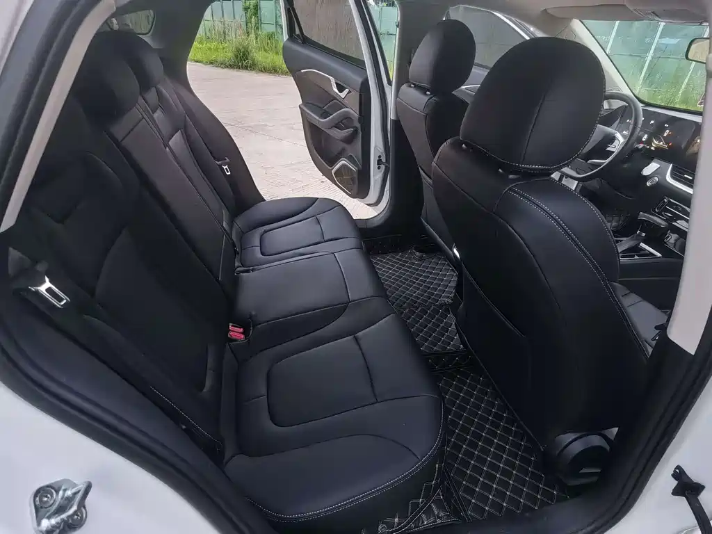 Bestune B70 — миниатюра 18