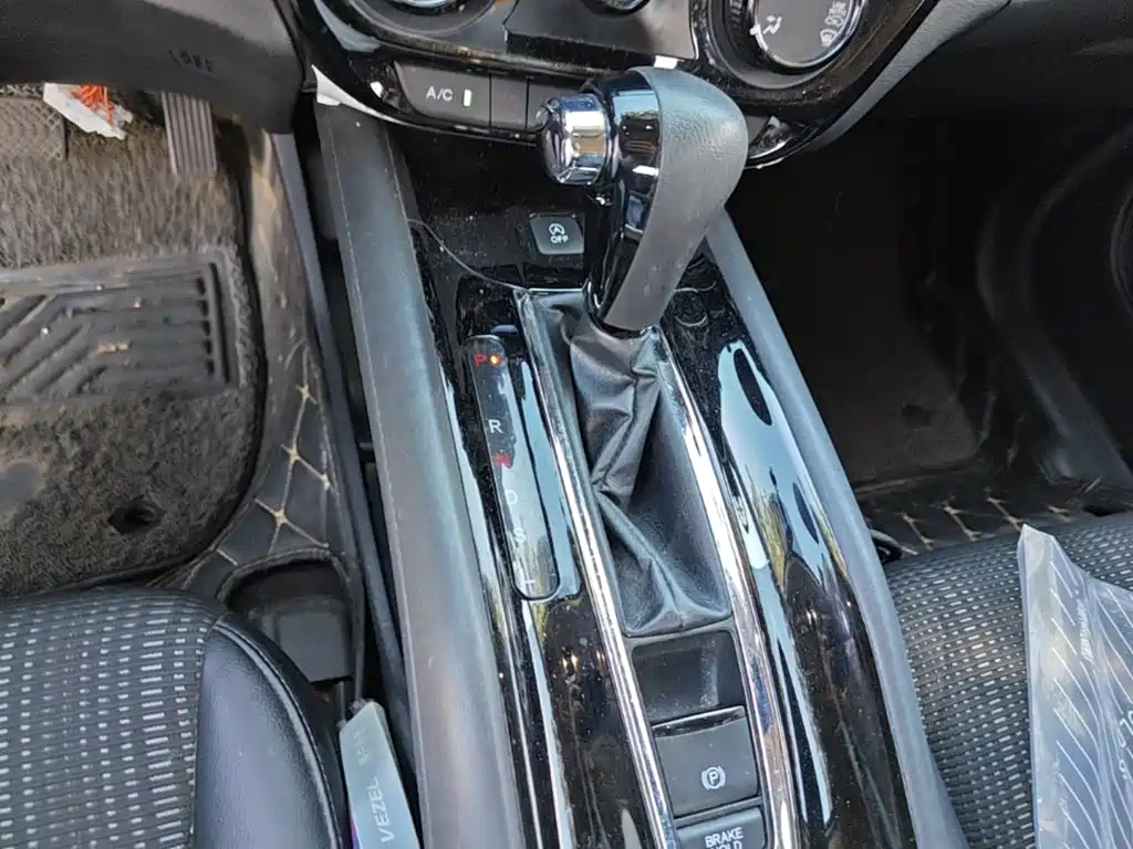 Honda Vezel — миниатюра 19