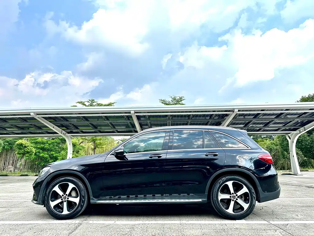 Mercedes-Benz GLC — миниатюра 9