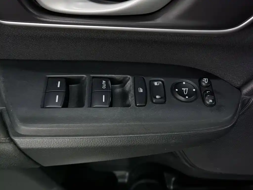 Honda CR-V — миниатюра 9