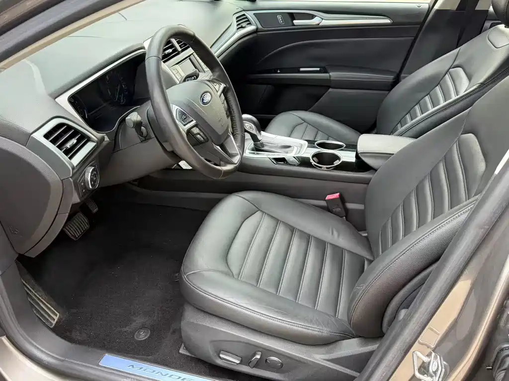 Ford Mondeo — миниатюра 3