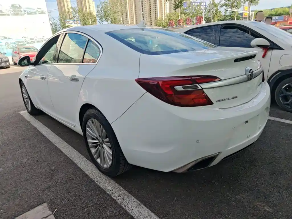 Buick Regal — миниатюра 5