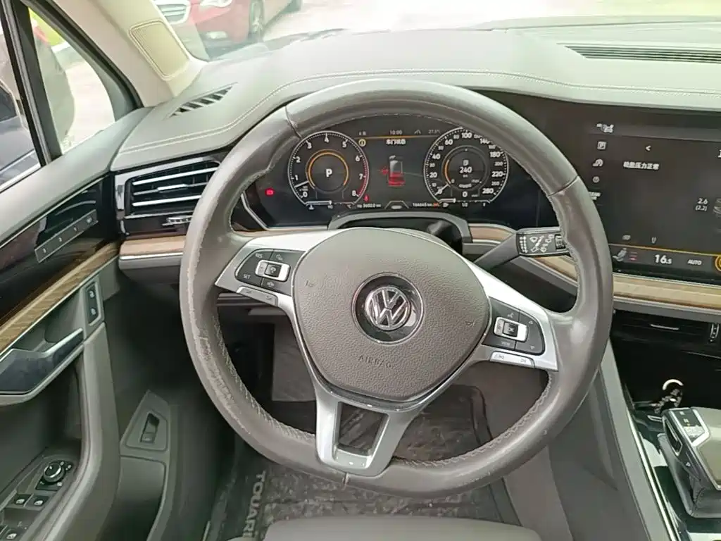 Volkswagen Touareg — фотографии объявления, Фото 17