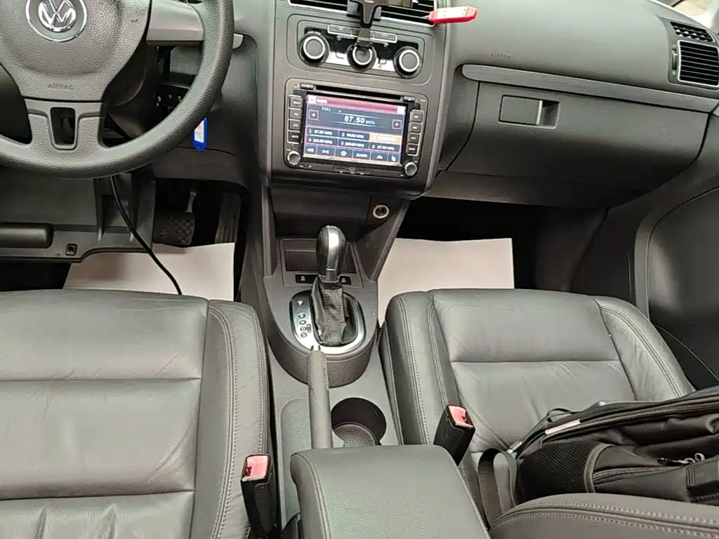 Volkswagen Touran — миниатюра 14