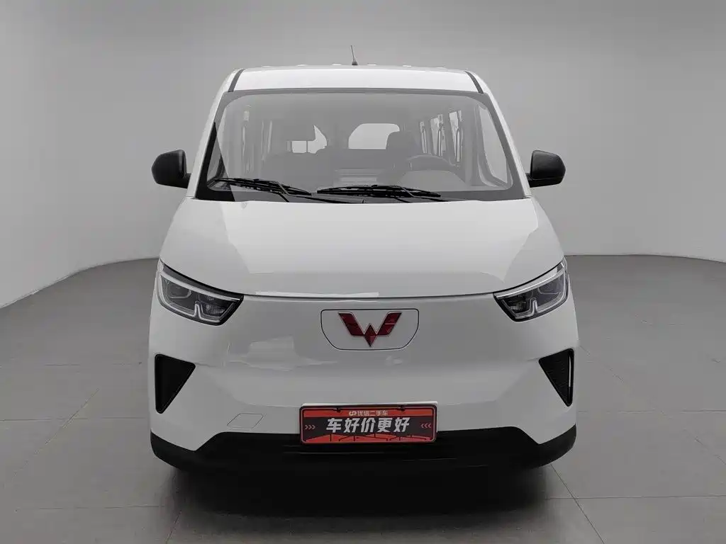 Wuling Yangguang — миниатюра 3