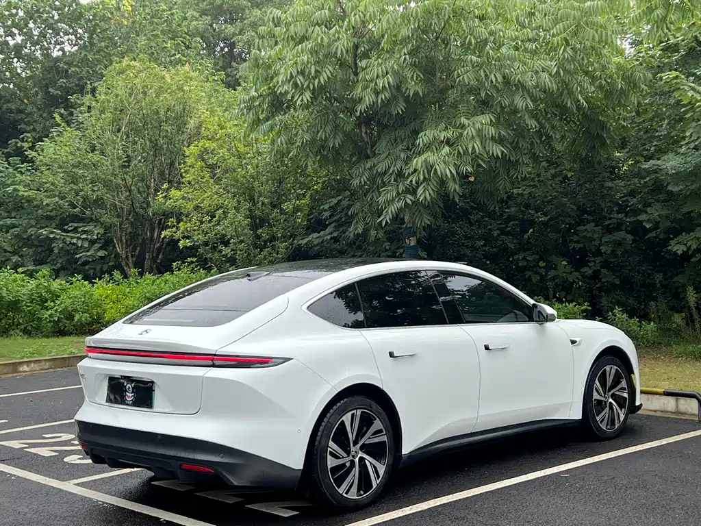 NIO ET5 — миниатюра 16