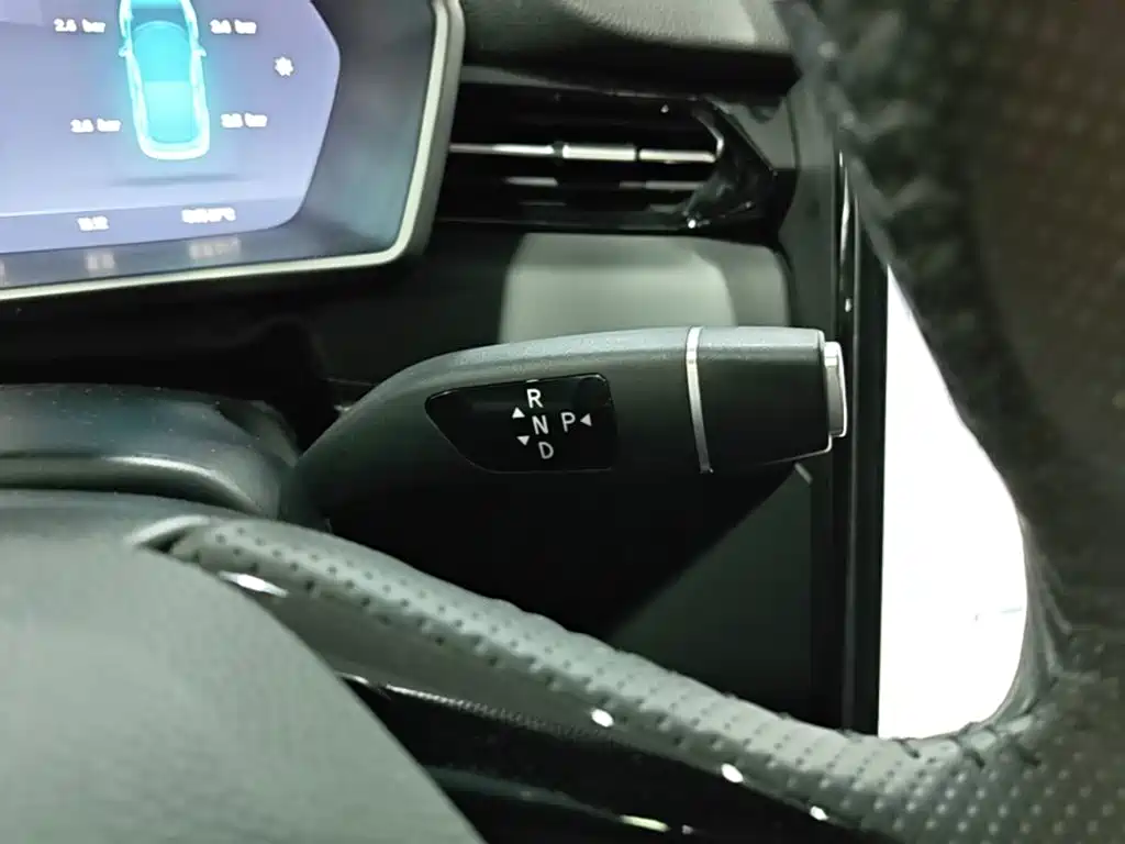 XPeng G3 — миниатюра 14