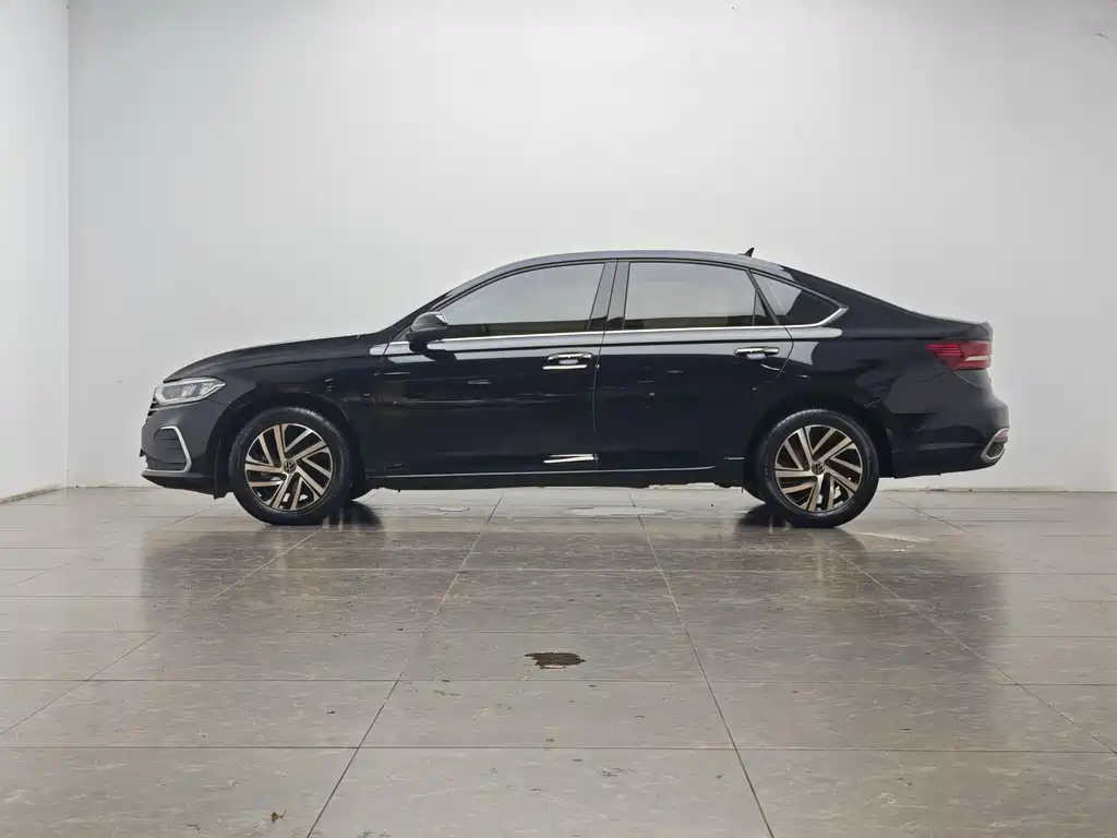 Volkswagen Lavida — миниатюра 10