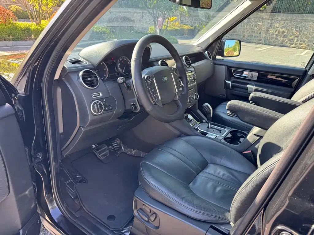 Land Rover Discovery — миниатюра 9