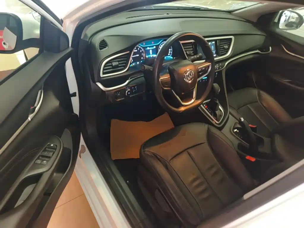 Buick Excelle — миниатюра 16