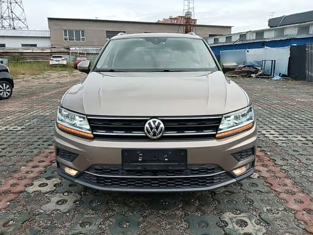 Volkswagen Tiguan — миниатюра 3