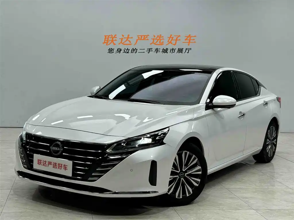 Купить Nissan Teana