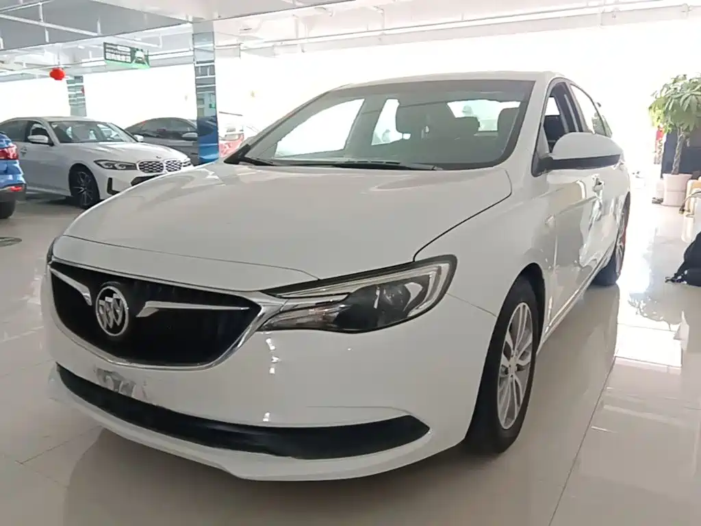 Buick Excelle — миниатюра 2