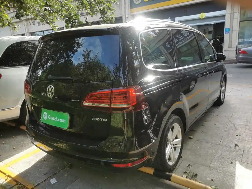 Volkswagen Sharan — миниатюра 7