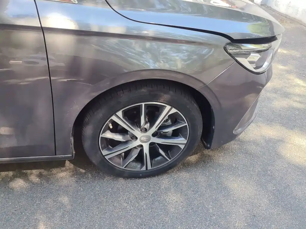 Geely Emgrand — миниатюра 24