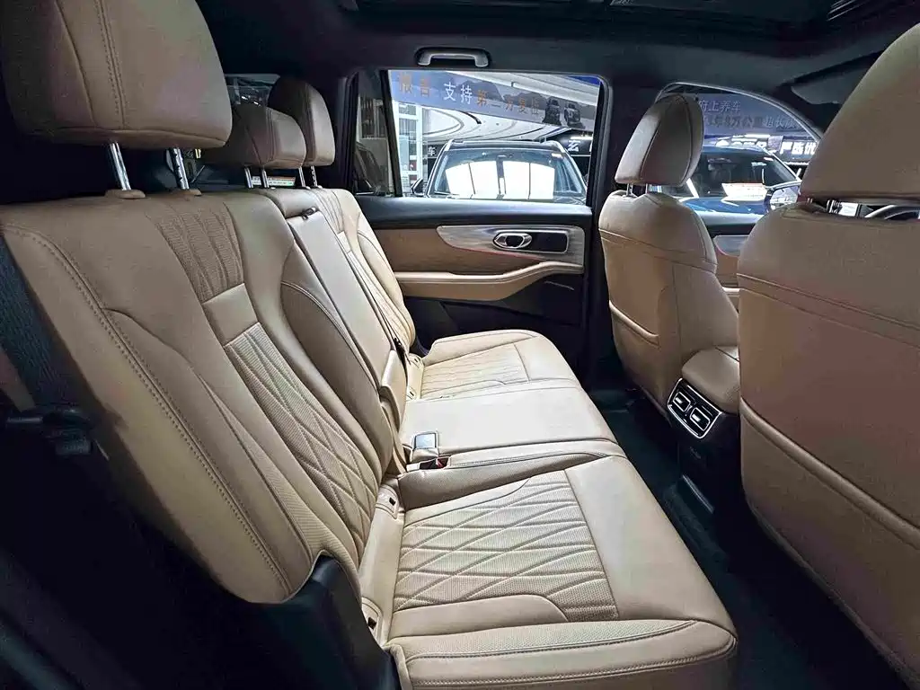 GAC Motor Trumpchi GS8 — миниатюра 27