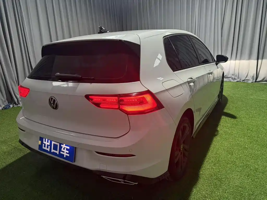 Volkswagen Golf — миниатюра 5