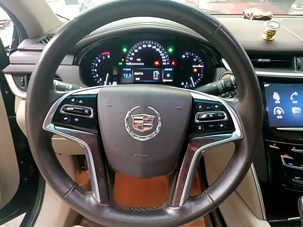 Cadillac XTS — миниатюра 11