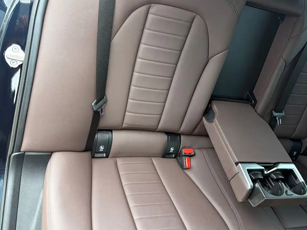 BMW 3 Series — миниатюра 9
