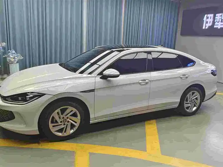 Volkswagen Lamando 2023