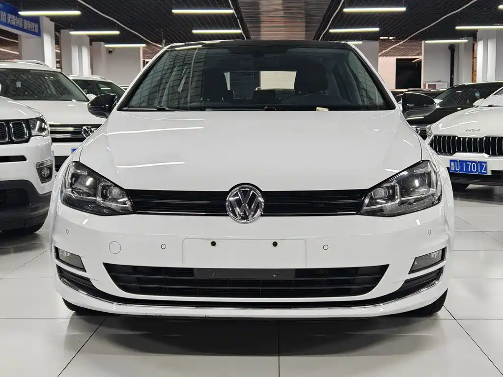 Volkswagen Golf — миниатюра 2