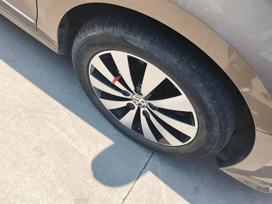 Volkswagen Sagitar 2018 280TSI DSG Luxury