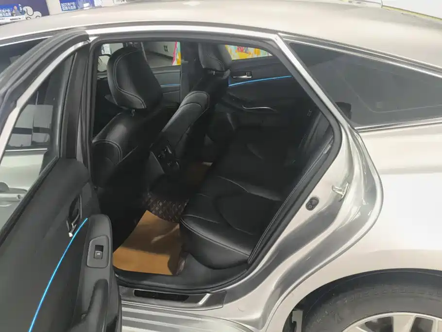 Toyota Avalon — миниатюра 11