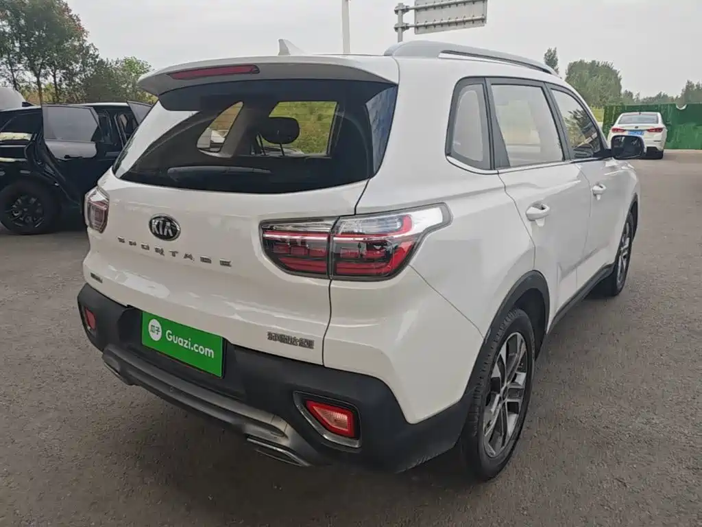 Kia Sportage — миниатюра 7