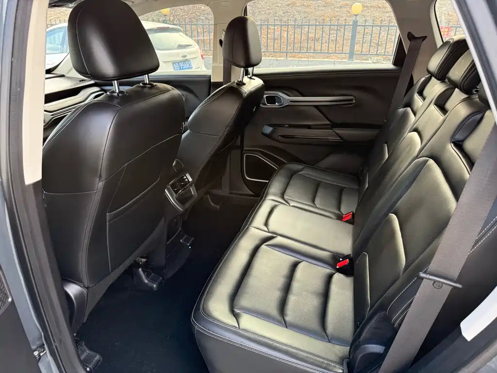 Geely Haoyue — миниатюра 8
