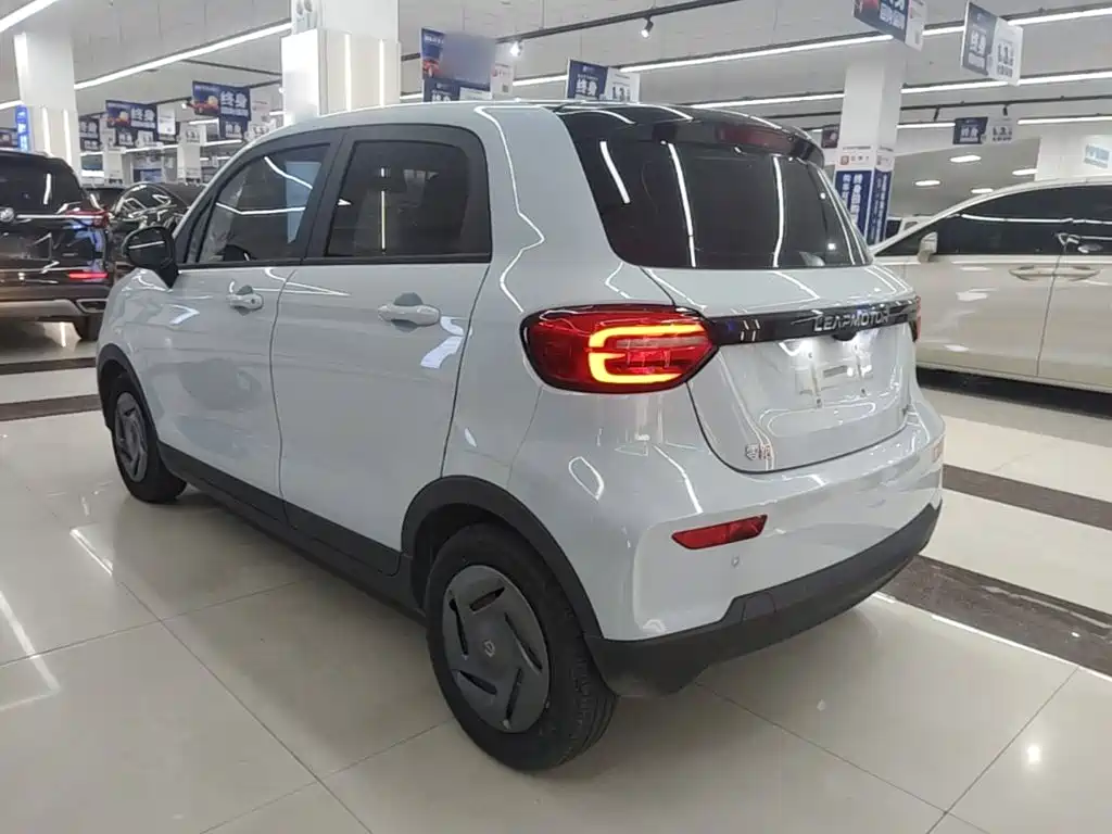 Leapmotor Leapmotor T03 — миниатюра 5