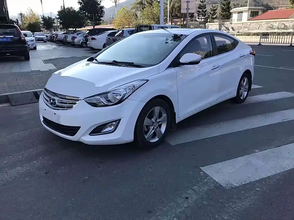 Hyundai Elantra Langdong