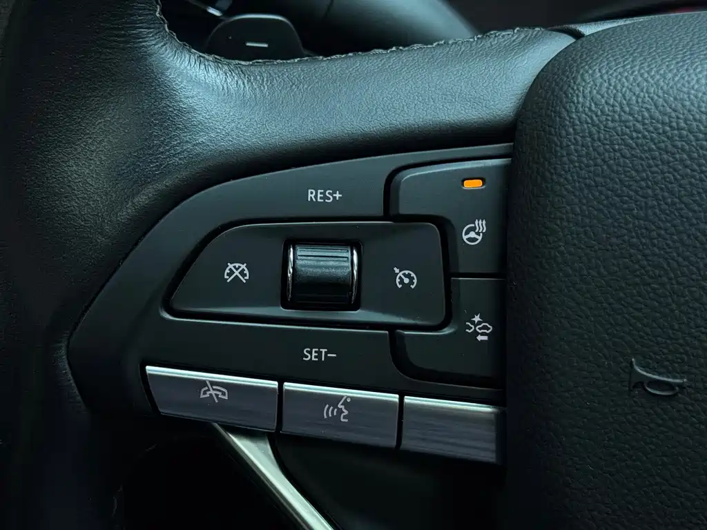 Cadillac XT6 — миниатюра 13