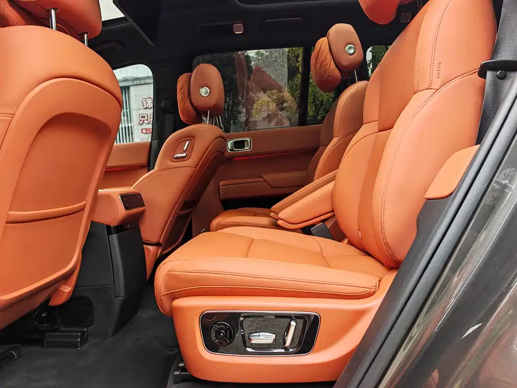 Li Auto Li L8 — миниатюра 4