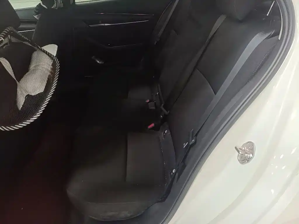 Mazda 3 Axela — миниатюра 17