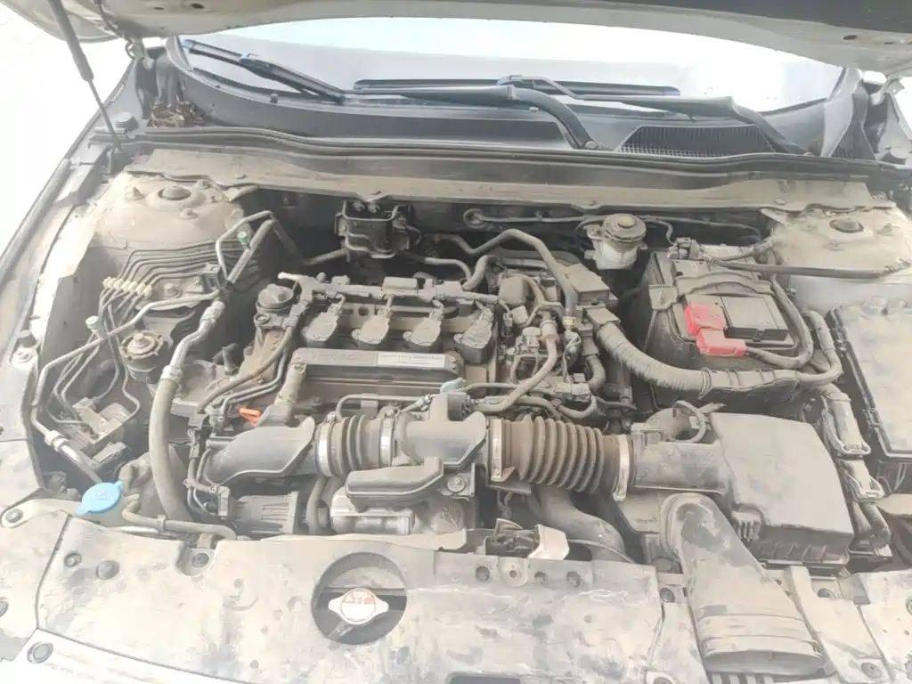 Honda Accord — миниатюра 17