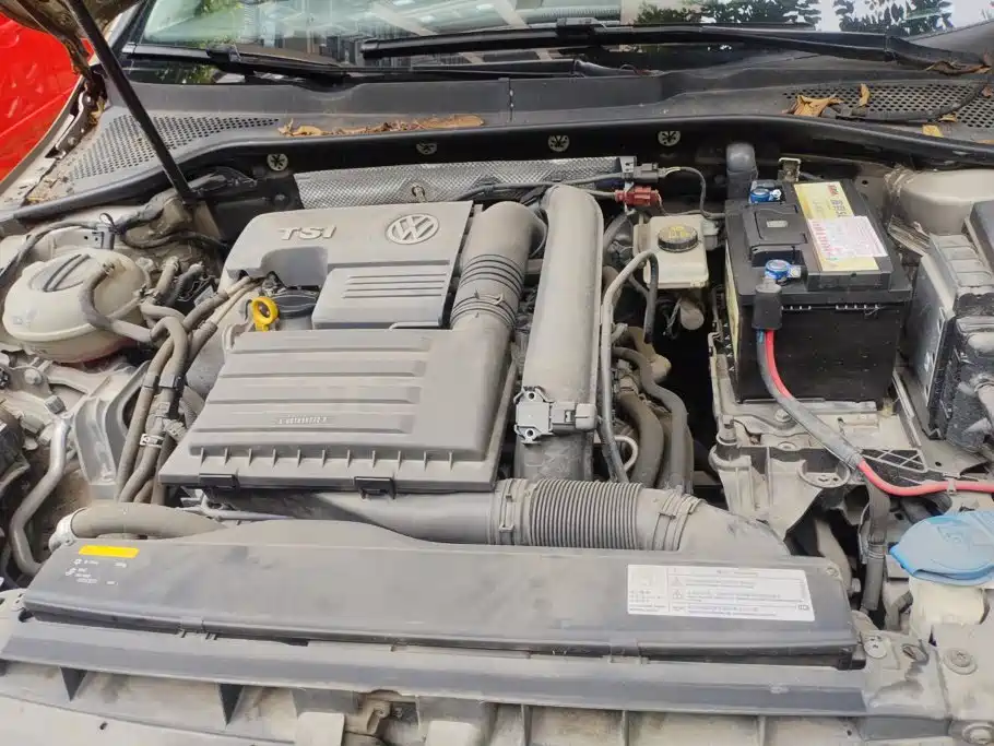 Volkswagen Golf — миниатюра 10