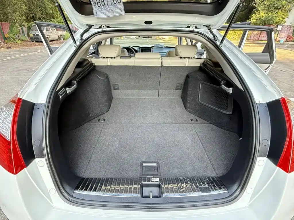 Honda Crosstour — миниатюра 18