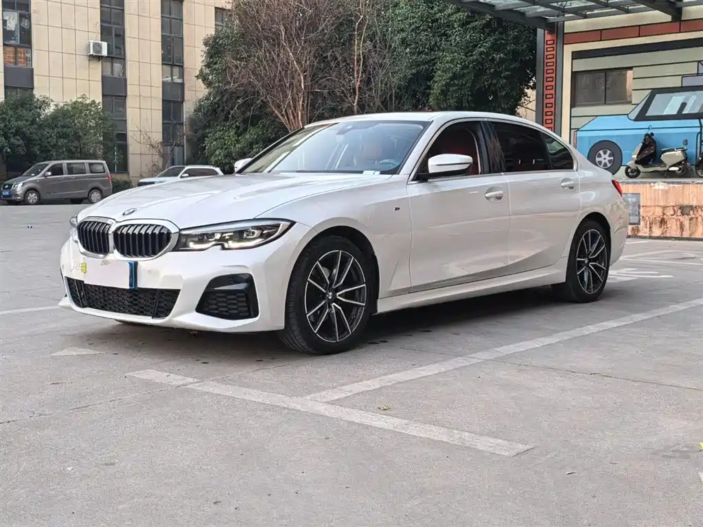 Купить BMW 3 Series
