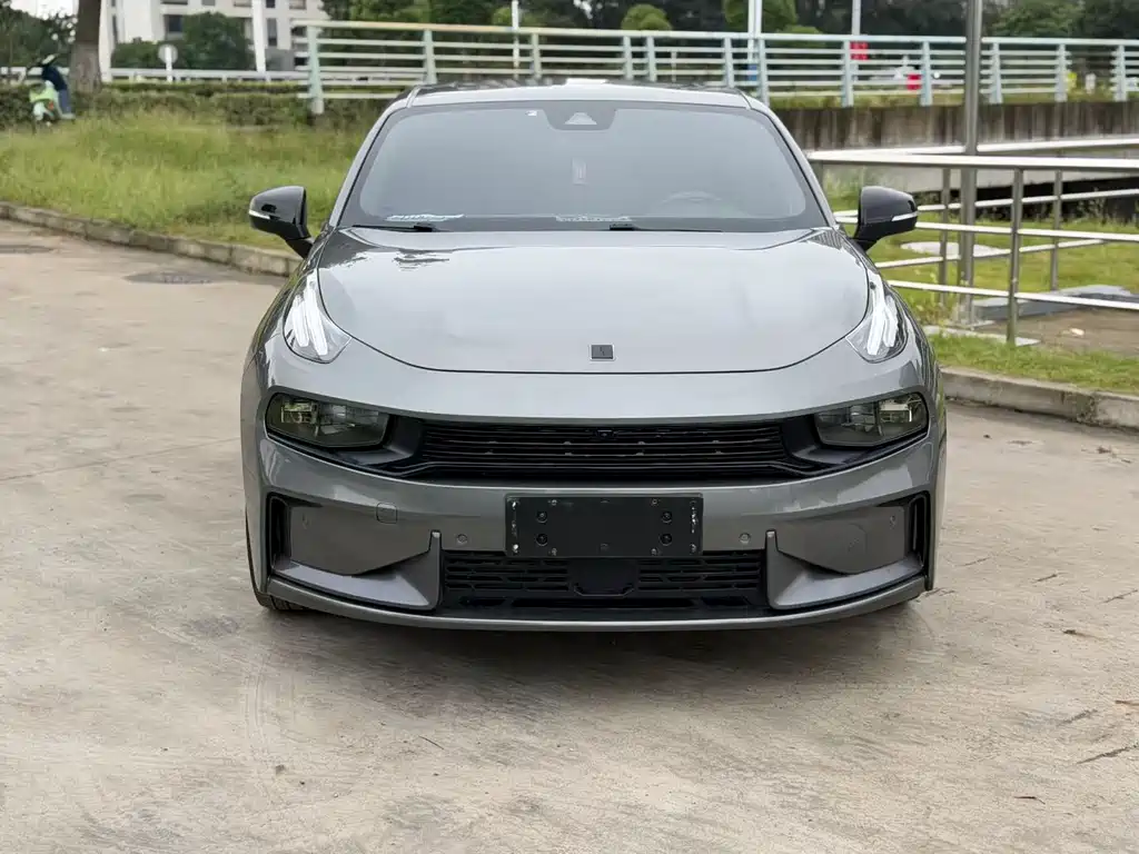 Lynk & Co 03 — миниатюра 2
