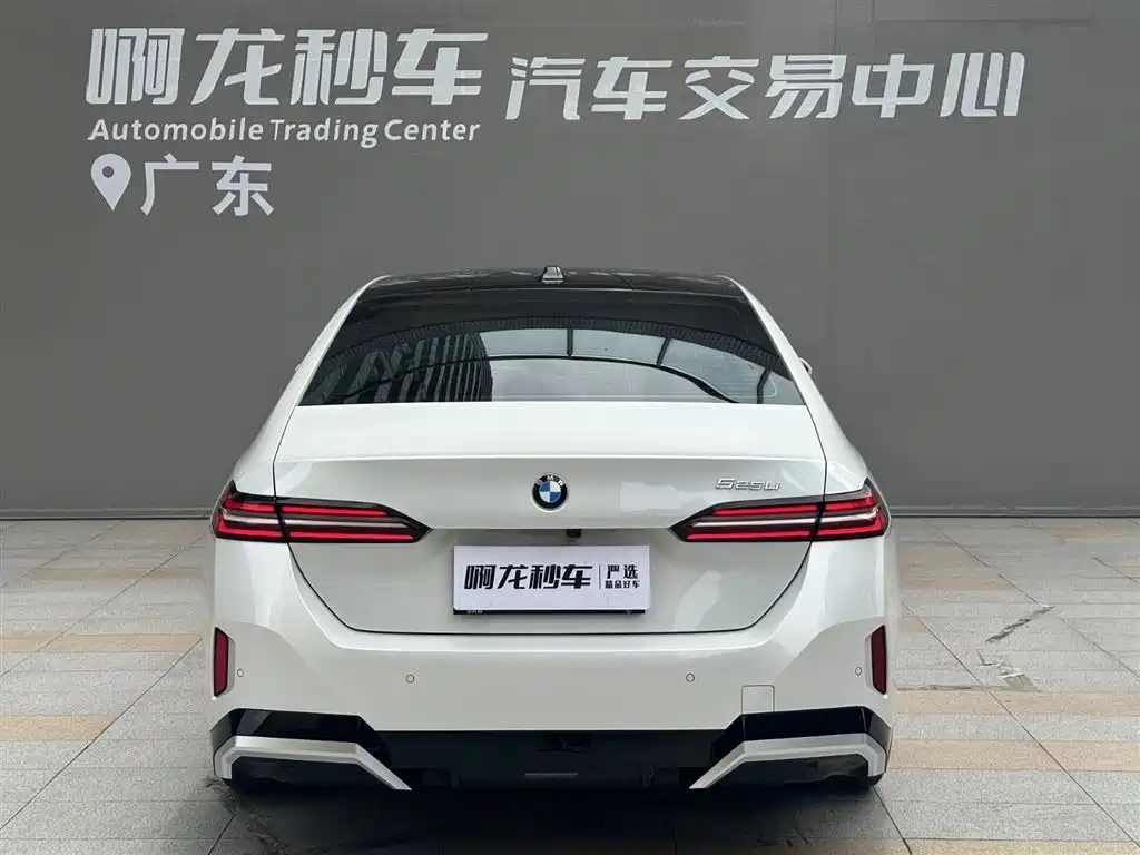 BMW 5 Series 5 2024 525Li M Sport