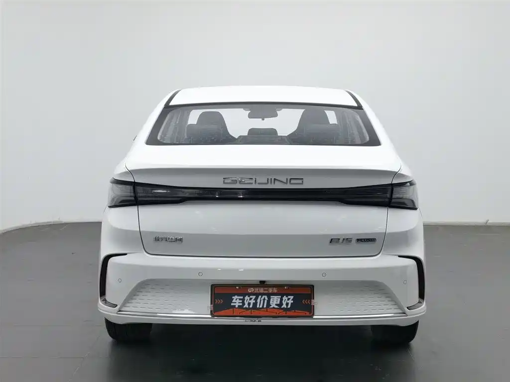 BAIC BEIJING EU5 PLUS