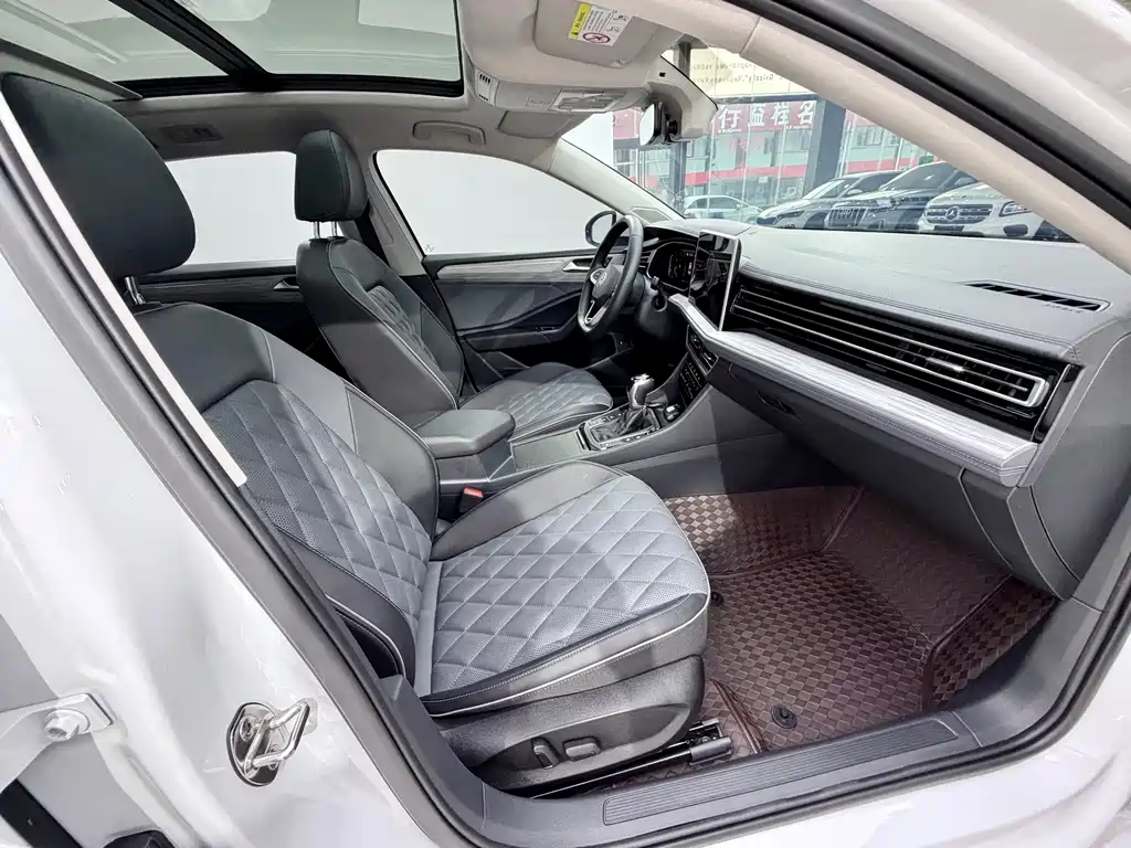 Volkswagen Sagitar — миниатюра 9