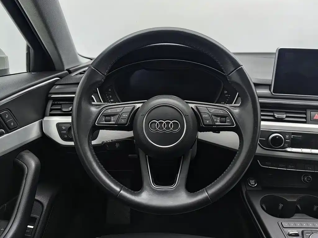 Audi A4L — миниатюра 11