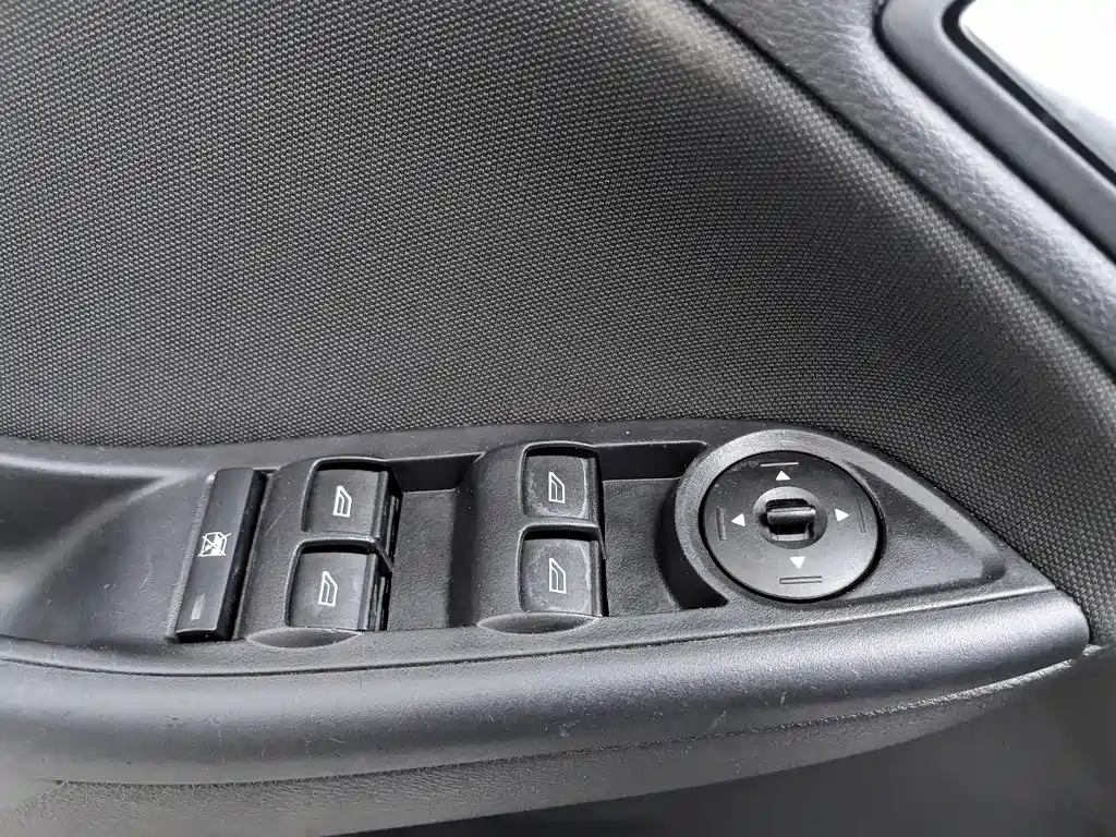 Ford Focus — миниатюра 9