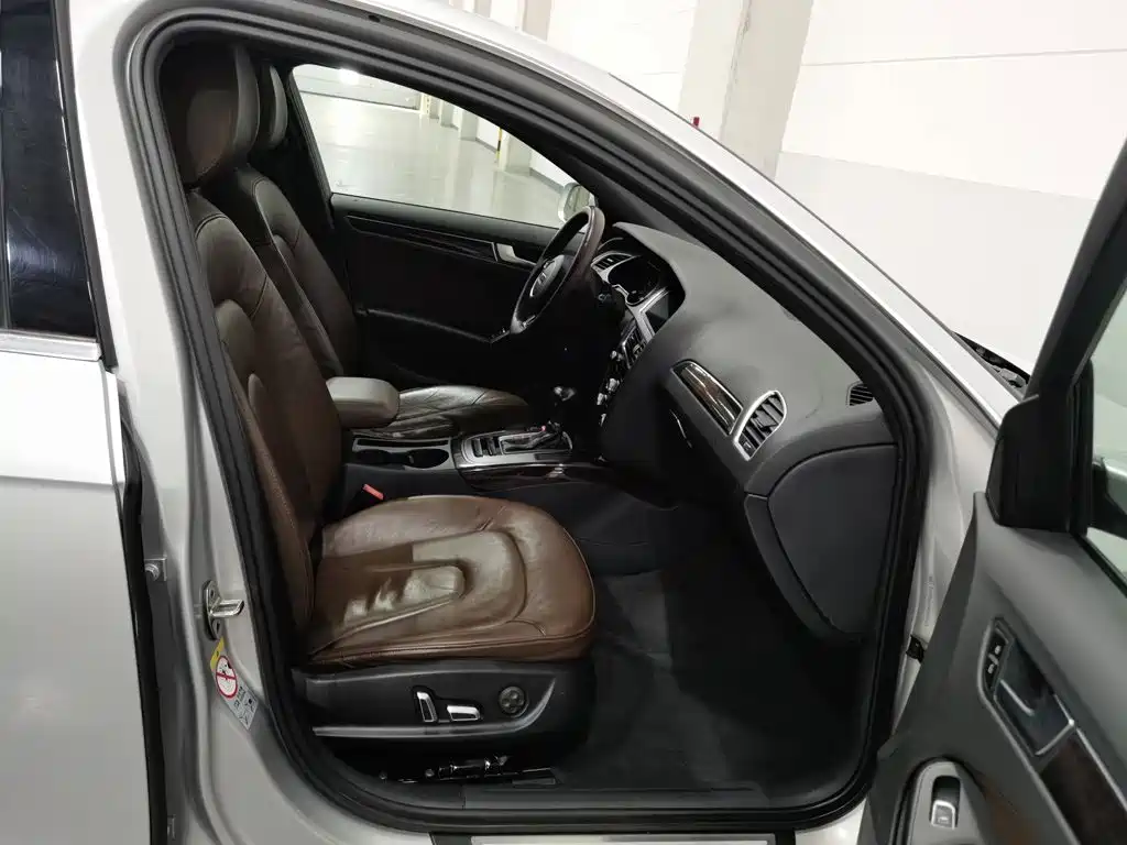 Audi A4L — миниатюра 23