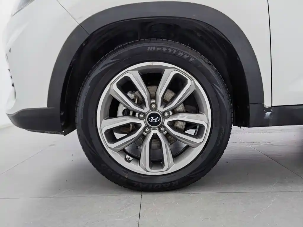 Hyundai ix35 — миниатюра 17