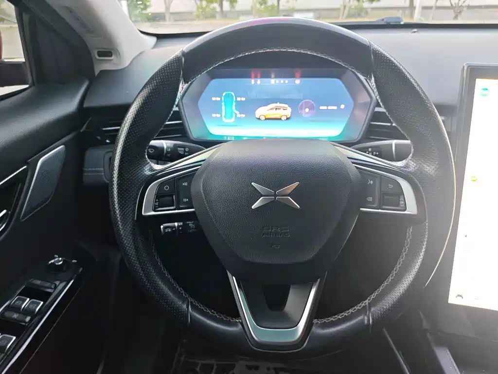 XPeng G3 — миниатюра 16